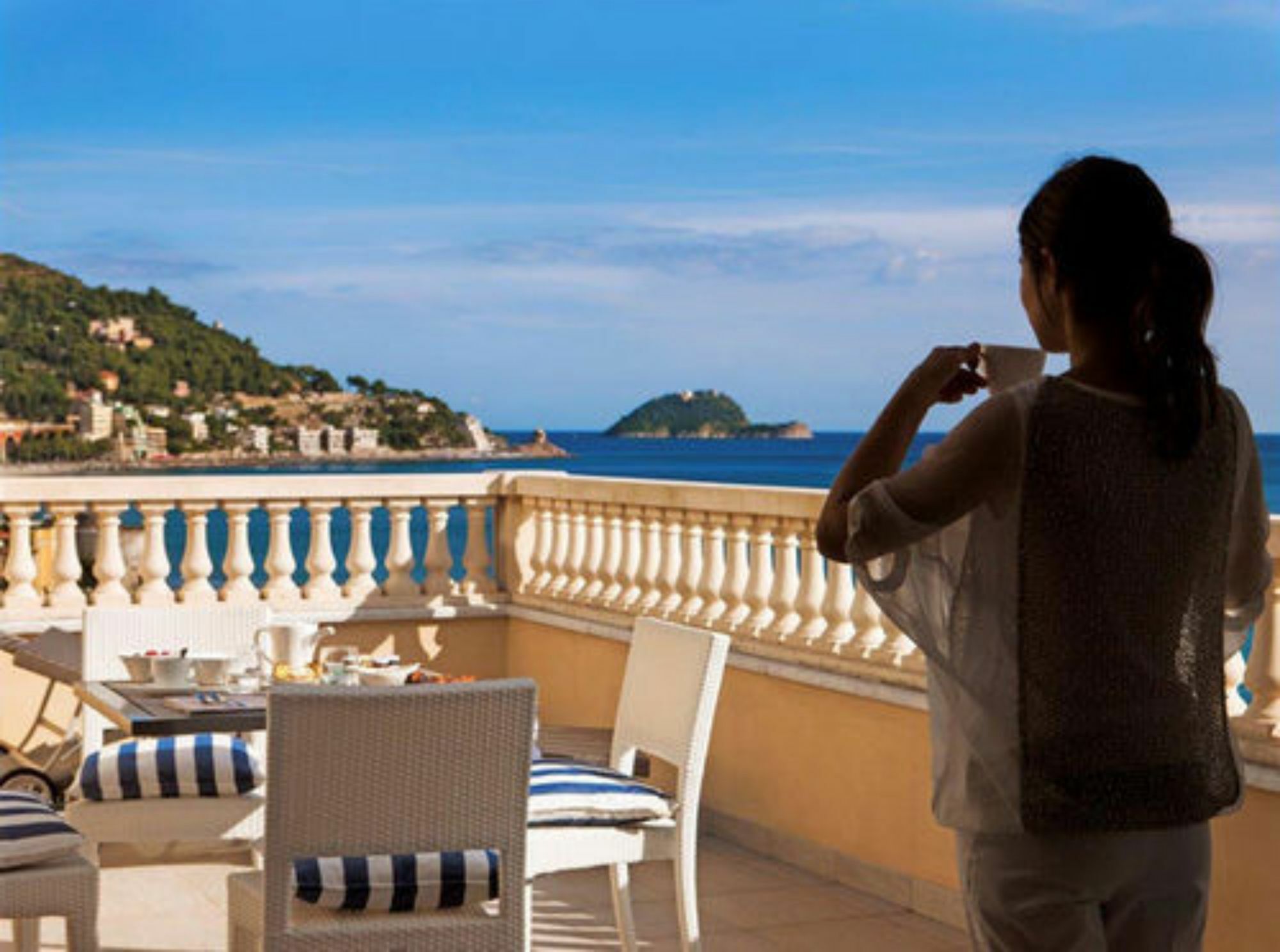 Grand & - The Leading Of The World 5*